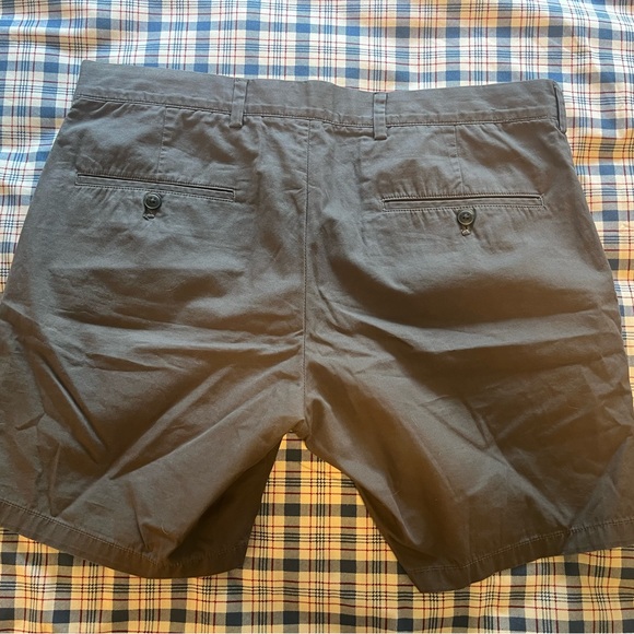Club Monaco Chino Shorts - Picture 3 of 5